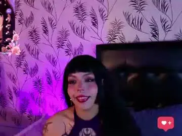 Niarivers  live sex cam