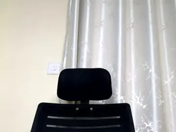 Petite_freakette  live sex cam