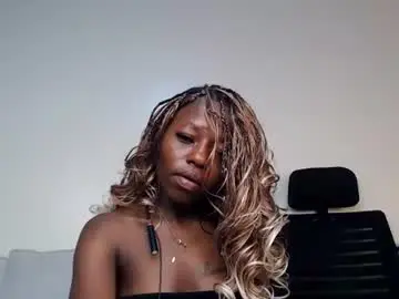 Petite_freakette  live sex cam