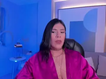 Sarahyates  live sex cam