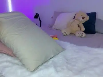 Stephie_martinez  live sex cam