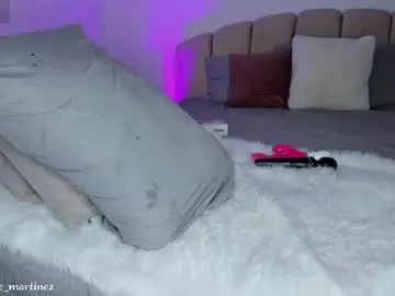 Stephie_martinez  live sex cam