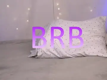 Aleja_rossi  live sex cam