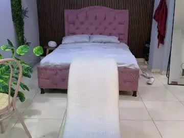 Camil_milfdream  live sex cam