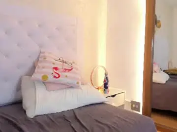 Candy_eyes_  live sex cam