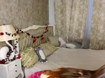 Isabellenuevo  live sex cam