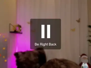 Kaaiiri  live sex cam