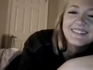 Kaitlynevansx  live sex cam