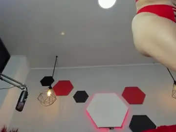 Martinaclark  live sex cam