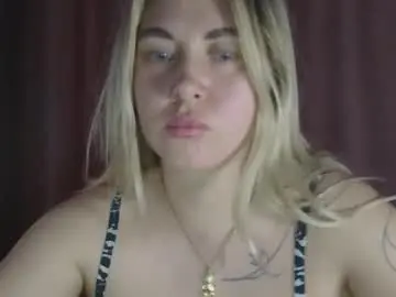 Midnight_lace1  live sex cam