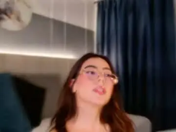 Nina_ross_  live sex cam
