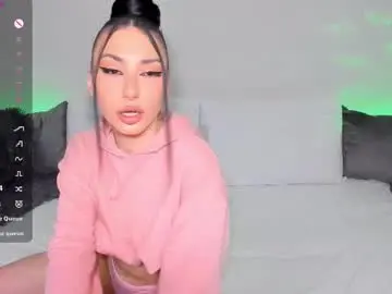 Vickyboo  live sex cam