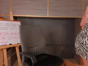 Zoevold  live sex cam