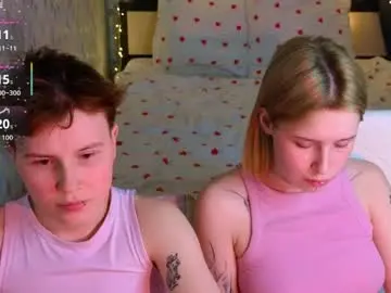 Babees_eva  live sex cam