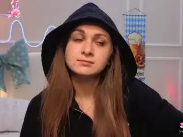 Beataangel  live sex cam