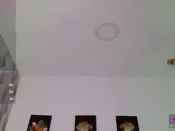 Cattaleeyaa  live sex cam