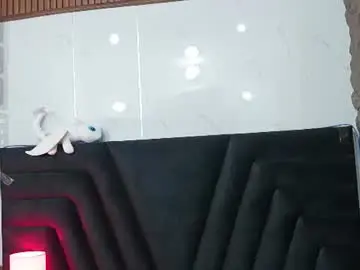 Cattaleeyaa  live sex cam