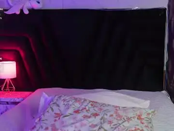 Cattaleeyaa  live sex cam