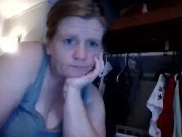 Eazye270  live sex cam