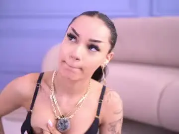Elabellanotte  live sex cam