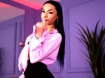 Elabellanotte  live sex cam