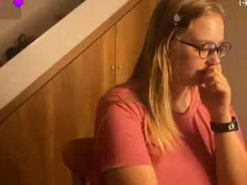 Jacywinslat  live sex cam