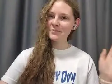 Kareyhufstetler  live sex cam