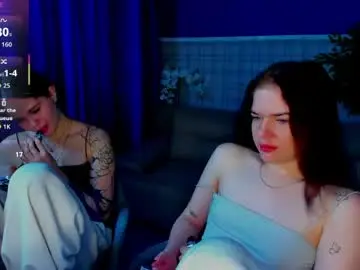 Kelly_holmess  live sex cam
