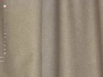 Kittyloffe  live sex cam