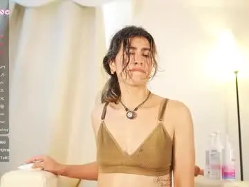 Kristellv  live sex cam