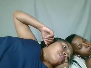 Lovrochina98  live sex cam