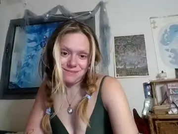 Lucylane420  live sex cam