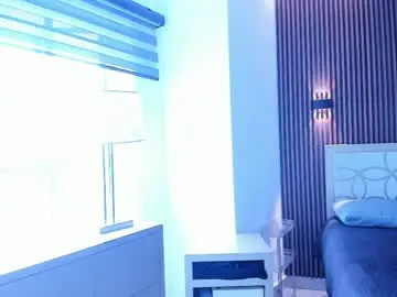 Magieethomson  live sex cam