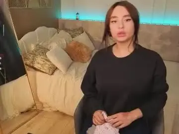 Milana_sugar  live sex cam