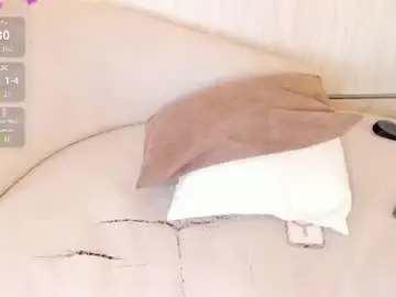 Natalie_fox__  live sex cam