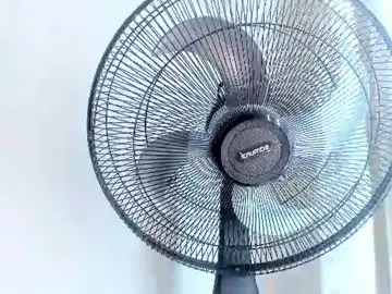 Niaconnors_  live sex cam