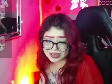Red_bunny_v  live sex cam