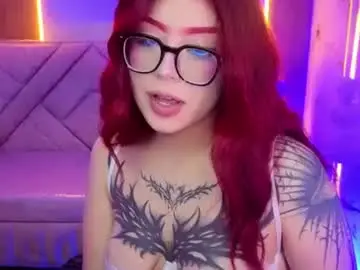 Red_bunny_v  live sex cam