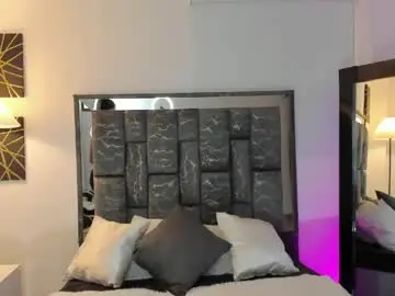 Saraa_stormy  live sex cam