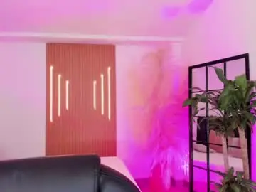 Saraa_stormy  live sex cam