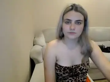 Shy_sabrina_  live sex cam