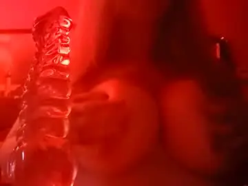 Sizequeemblonde  live sex cam