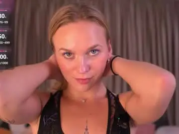 Tendercrush  live sex cam