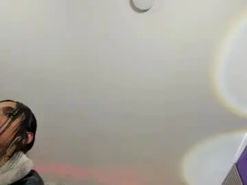 Tiny_tay  live sex cam