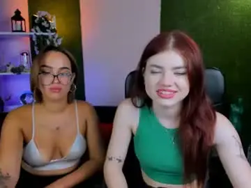 Your_bunny12  live sex cam