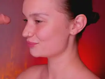 Bitchpeace_  live sex cam