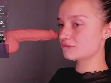 Bitchpeace_  live sex cam