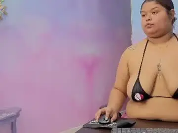 Curvynala  live sex cam