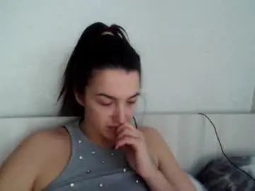 Elisa_dove208  live sex cam