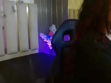 Hemmy_tay  live sex cam